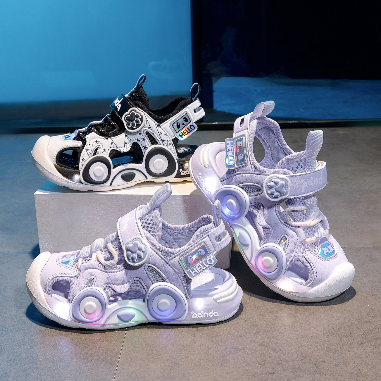 Kids Panda Cartoon Light Up Ca - Velcro Strap Sandal recension och pris