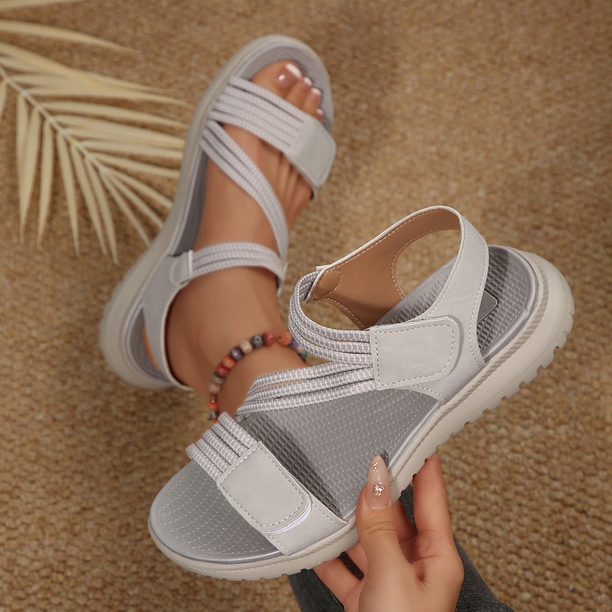 New 2026 Women's Summer Stitch - Velcro Strap Sandal recension och pris