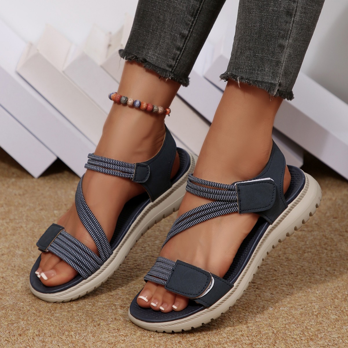New 2026 Women's Summer Stitch - Velcro Strap Sandal recension och pris