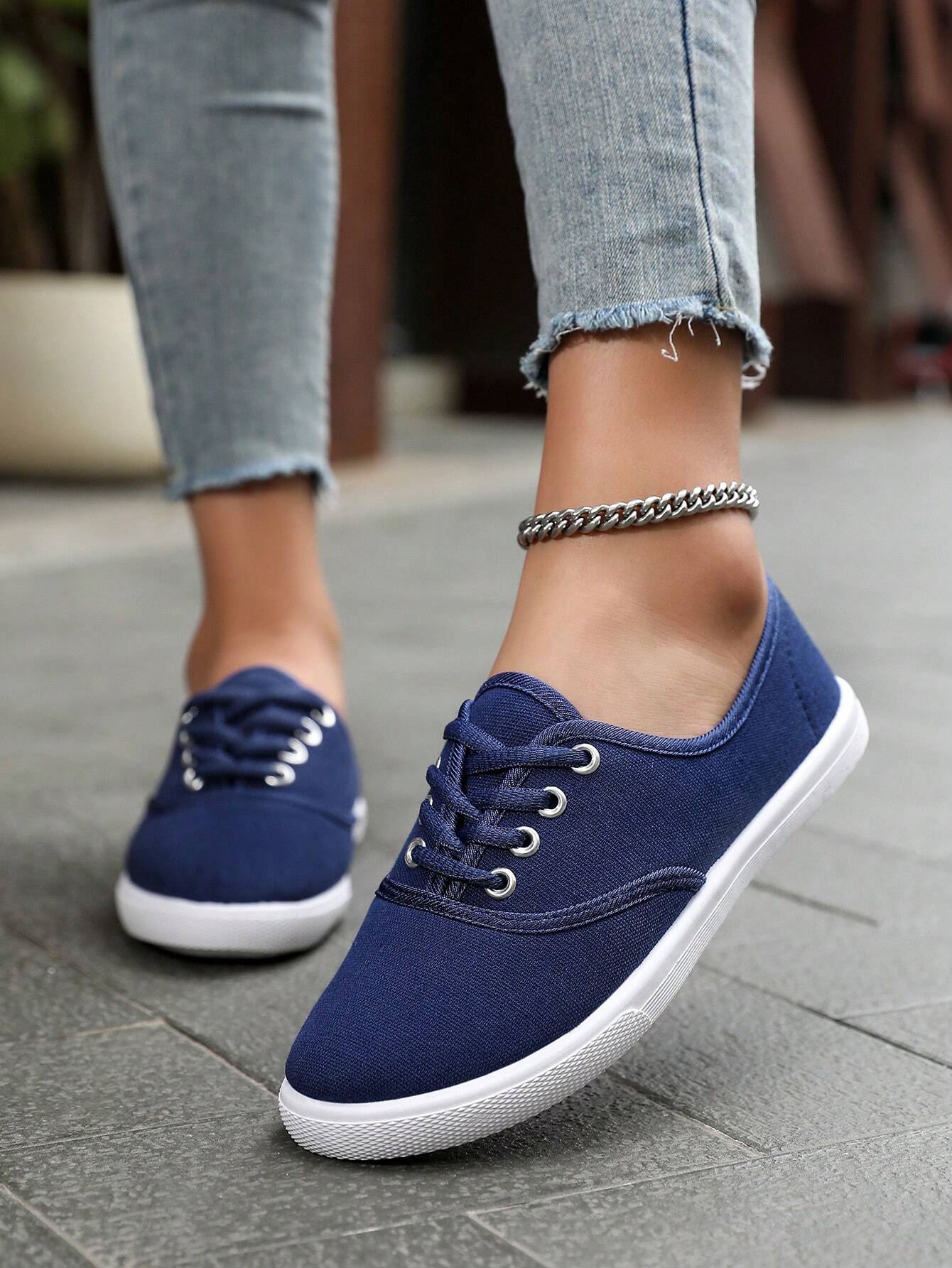 Solid Color Round Toe Low Top  - Casual Sneaker Low recension och pris
