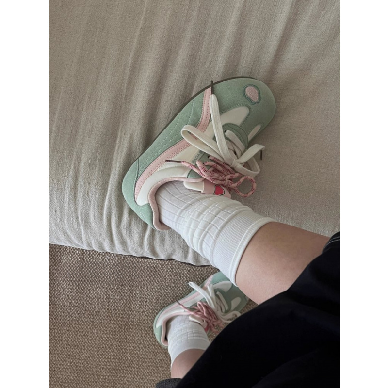 Women's German Training Shoes  - Casual Sneaker Low recension och pris